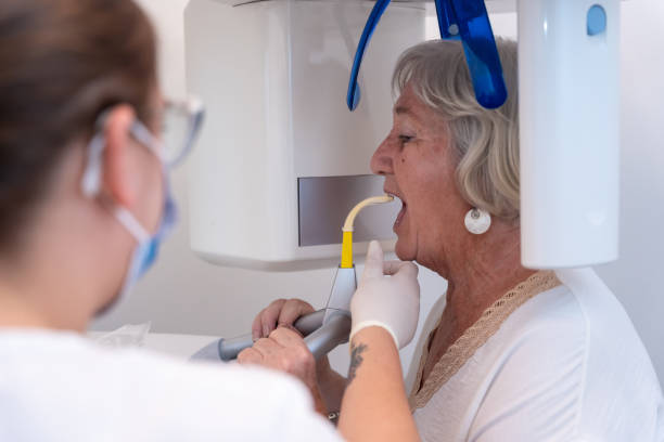 Best Weekend Emergency Dentist in Dunes City, OR